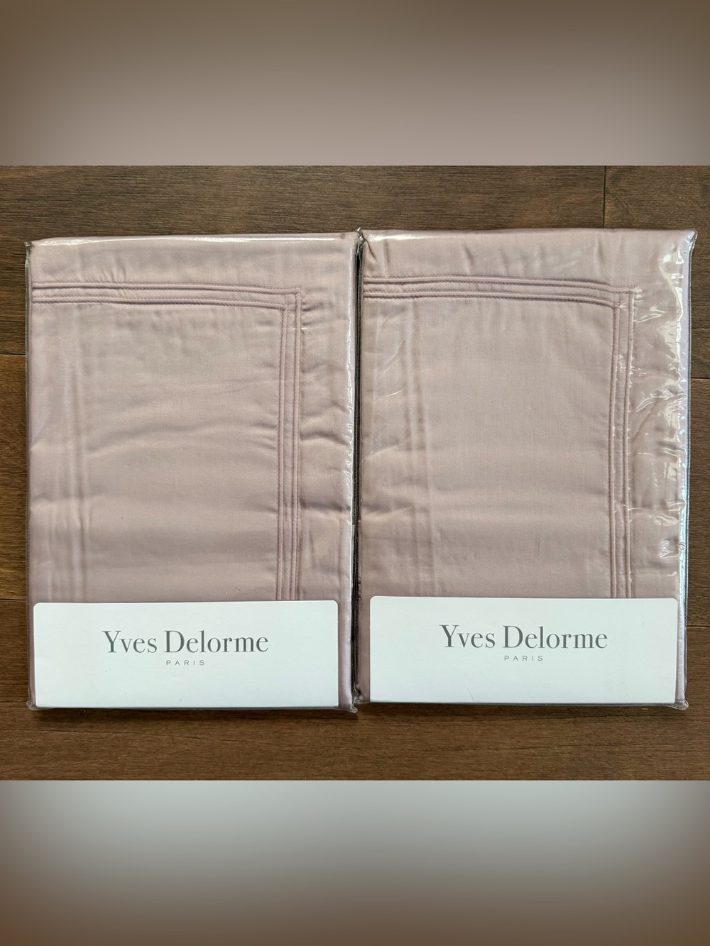 Yves Delorme Triomphe Lila Sham/Pillowcase - Set of 2 - NWT